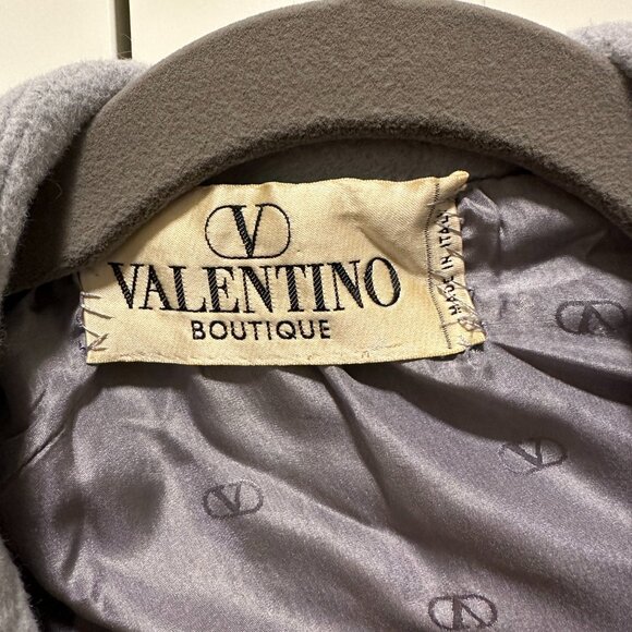 Valentino Cashmere Over Coat - Picture 5 of 5